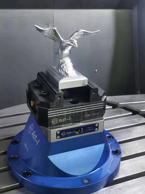 Width 130mm Self Centering Vise Fixtures And Clamping Systems For 5 Axis Riser CNC
