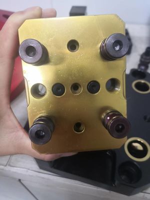 Manual 5th Axis Self Centering Vise 2.5Kg Precision Toolmaker Vise