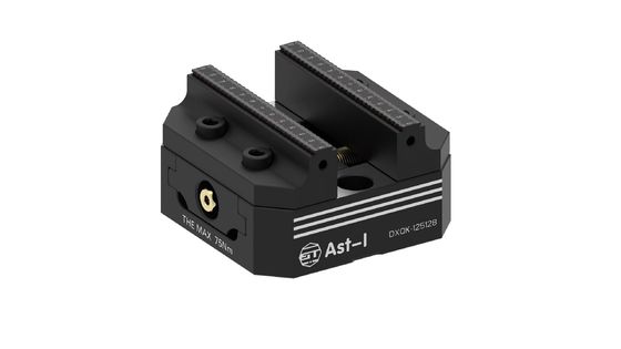 HRC50 Self Centering Vise Steel Manual Precision Machine Vise